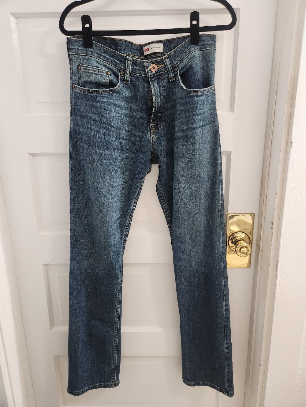 Mens wrangler jeans 30×32 slim straight